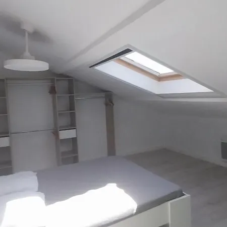 Coquette Maison, 2 Mansardees, Vakantiehuis Narbonne-Plage