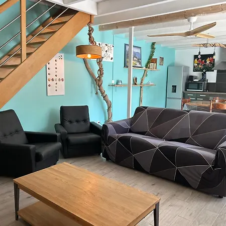 Coquette Maison, 2 Mansardees, Prázdninový dům *